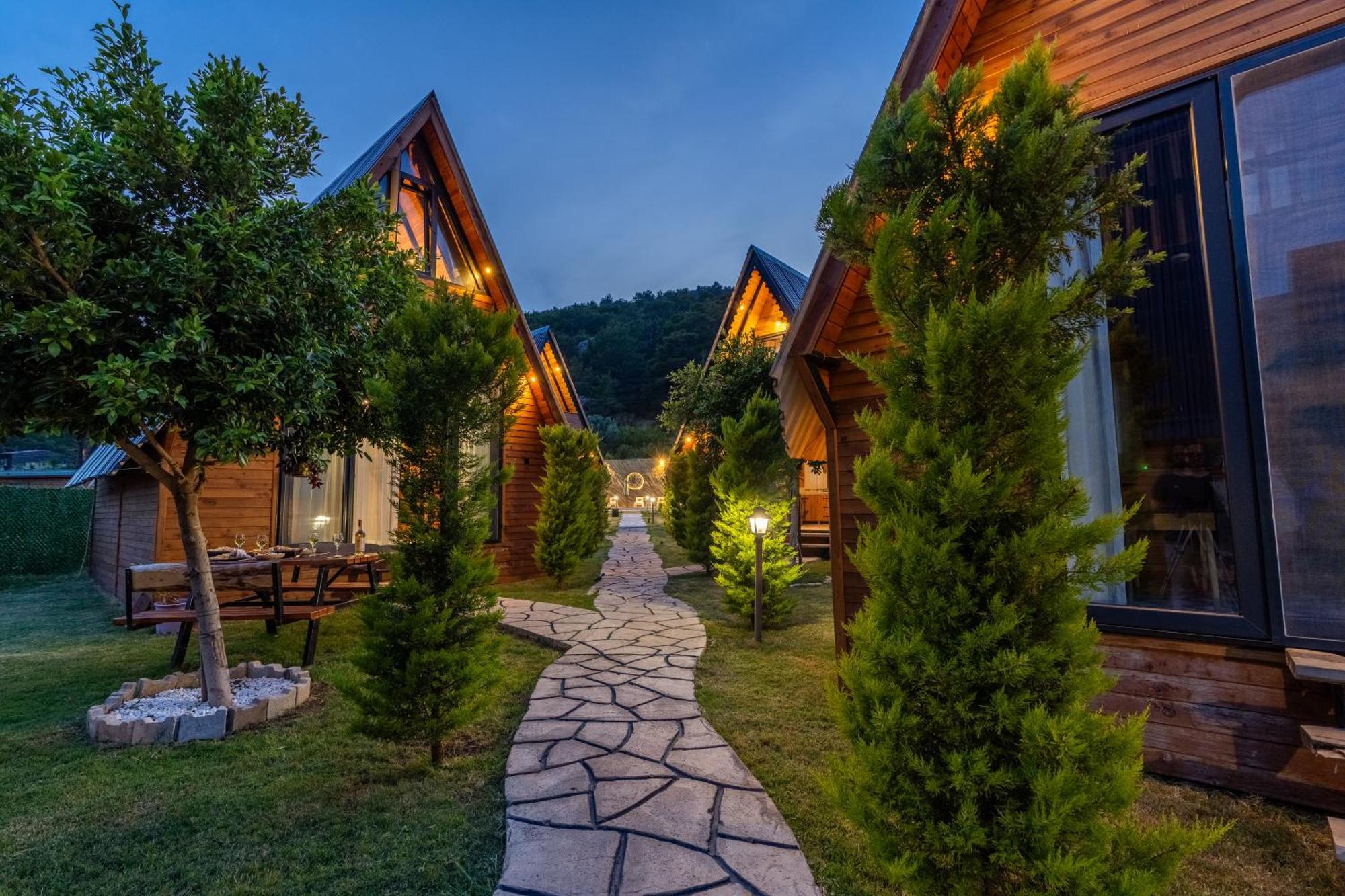 Karaoez Sapphire Bungalows Kumluca Eksteriør bilde