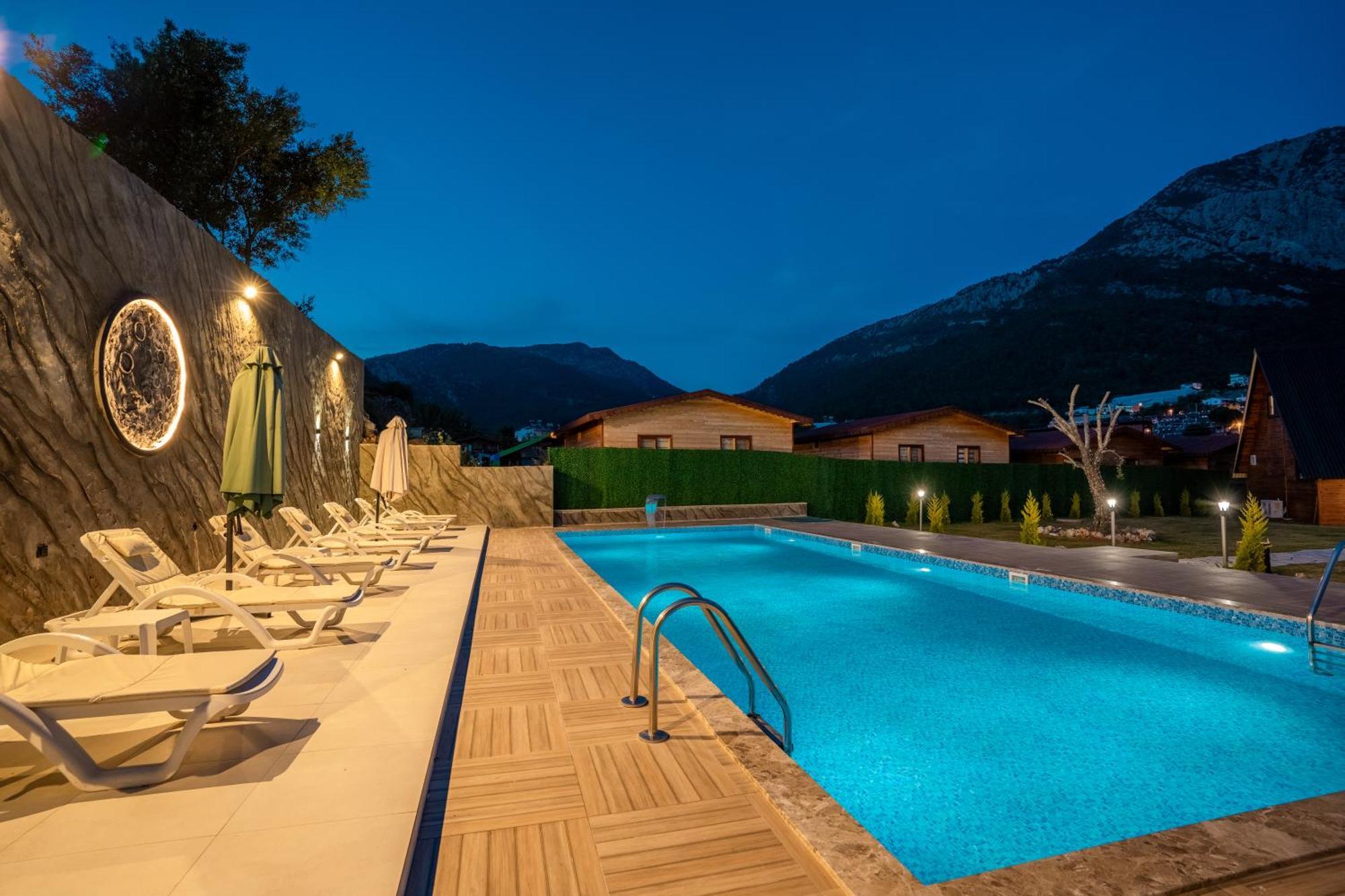 Karaoez Sapphire Bungalows Kumluca Eksteriør bilde