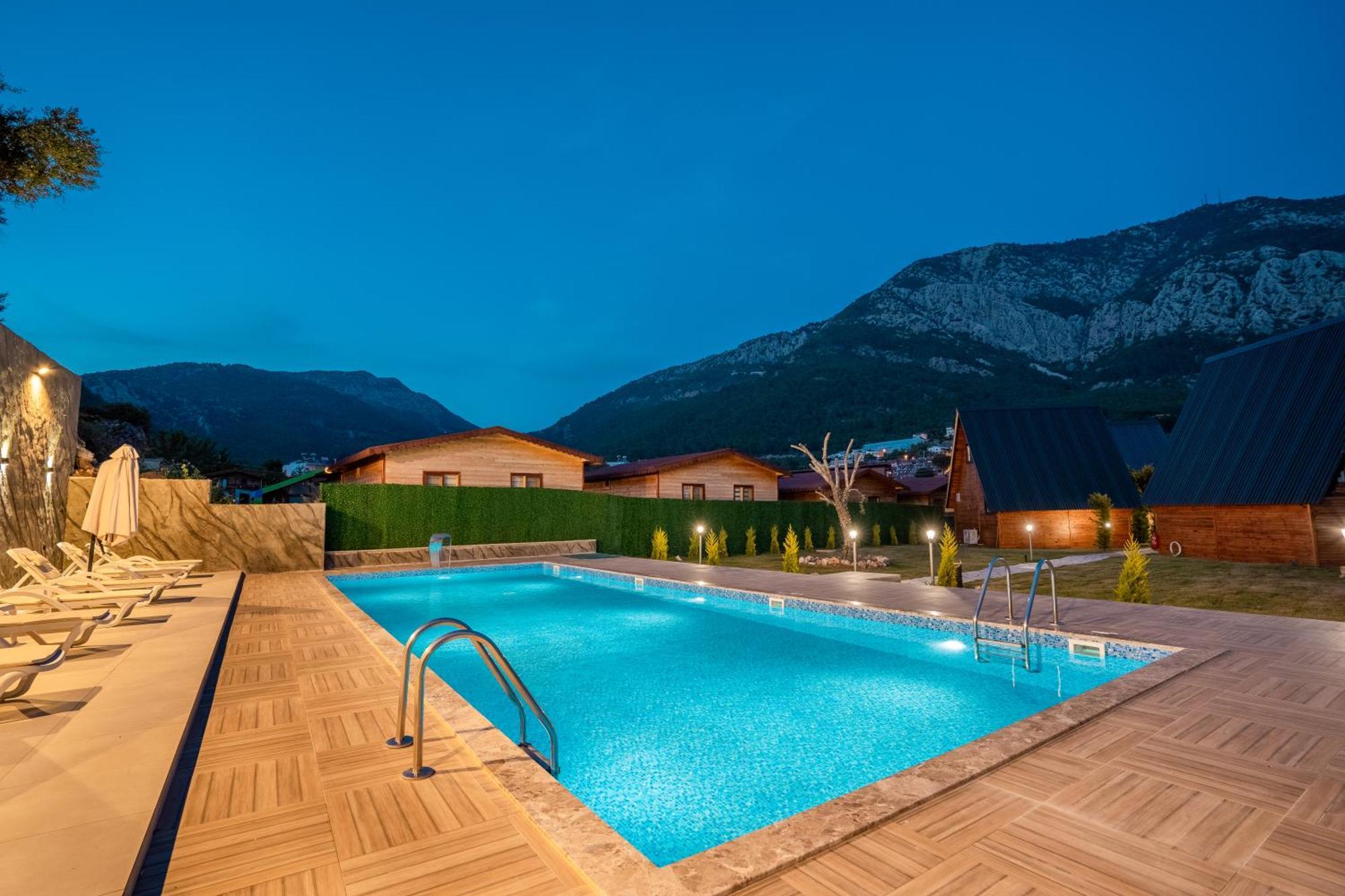 Karaoez Sapphire Bungalows Kumluca Eksteriør bilde