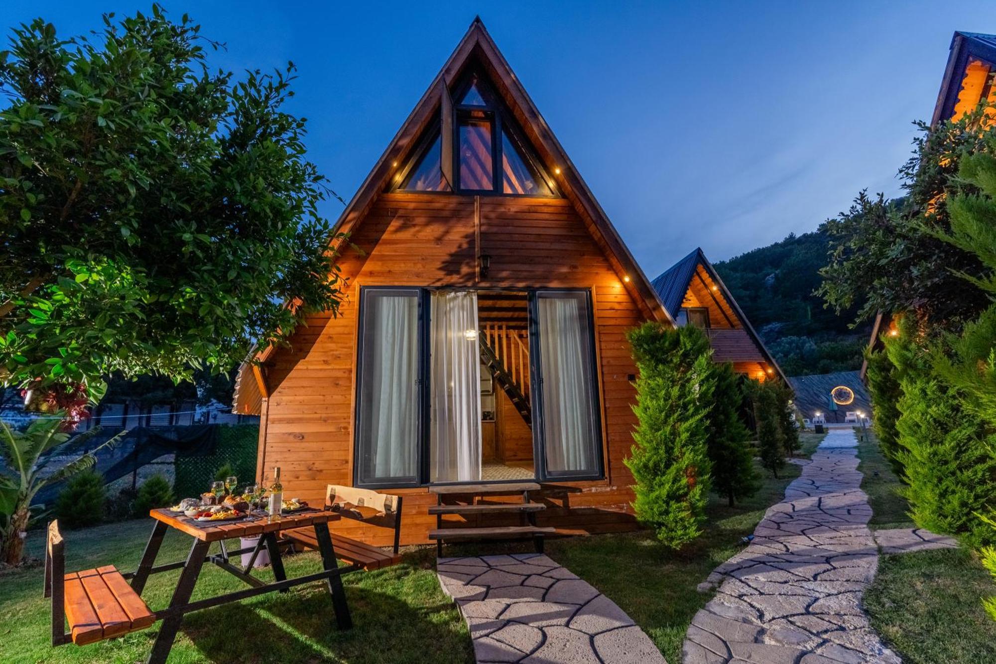 Karaoez Sapphire Bungalows Kumluca Eksteriør bilde