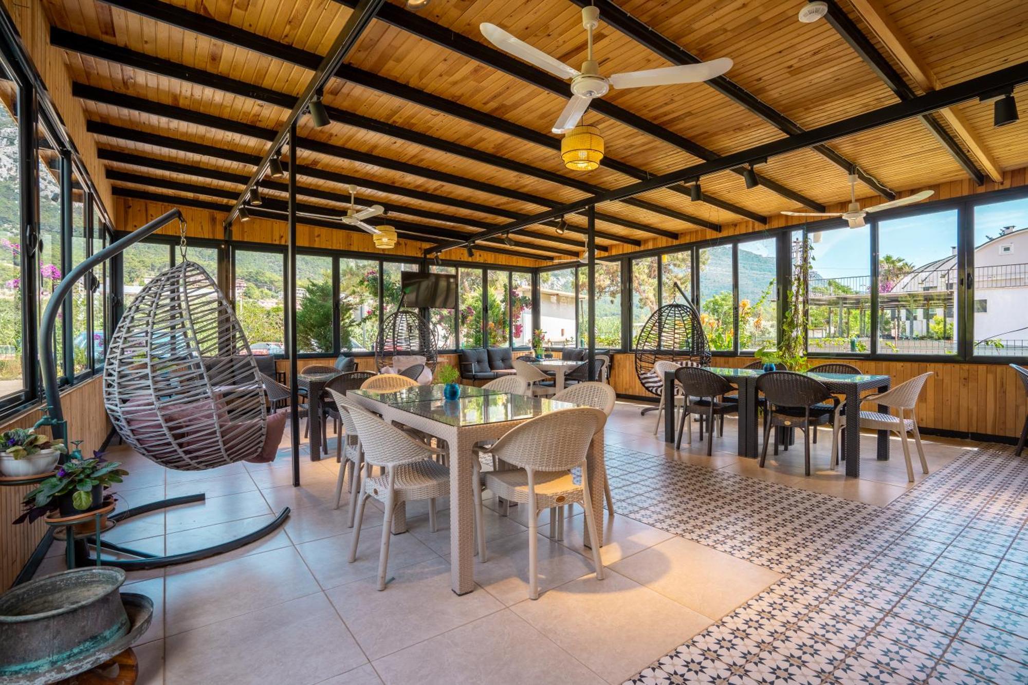 Karaoez Sapphire Bungalows Kumluca Eksteriør bilde