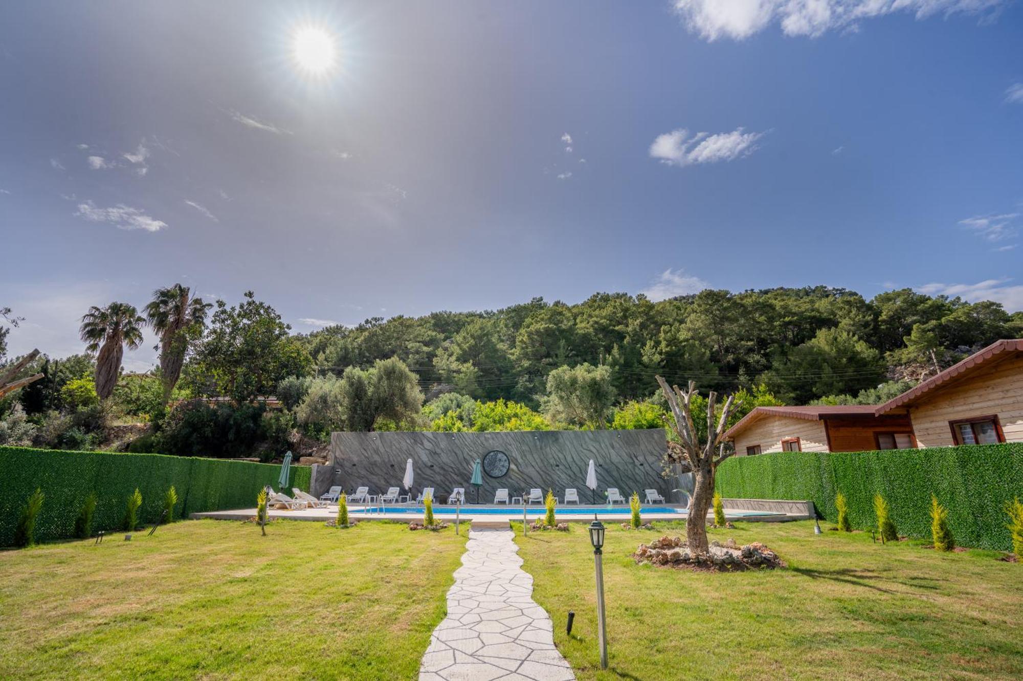 Karaoez Sapphire Bungalows Kumluca Eksteriør bilde