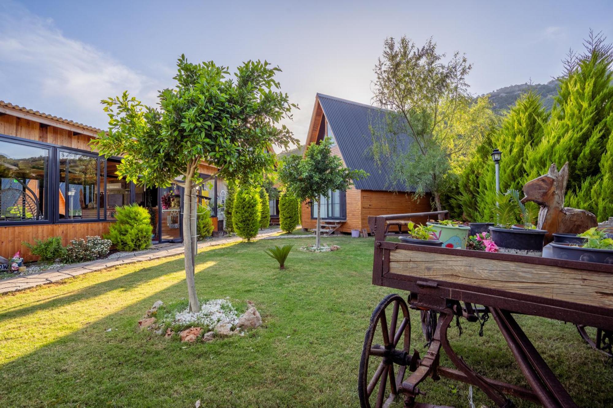 Karaoez Sapphire Bungalows Kumluca Eksteriør bilde