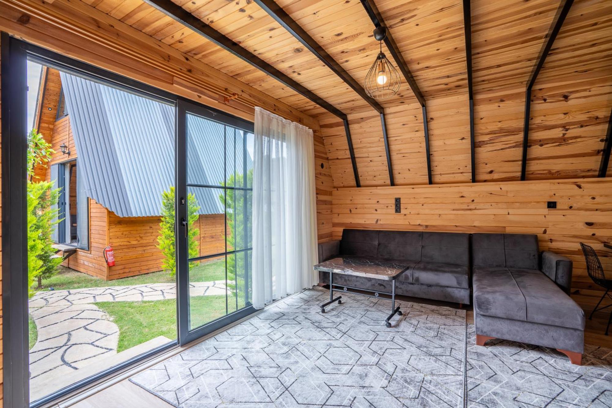Karaoez Sapphire Bungalows Kumluca Eksteriør bilde