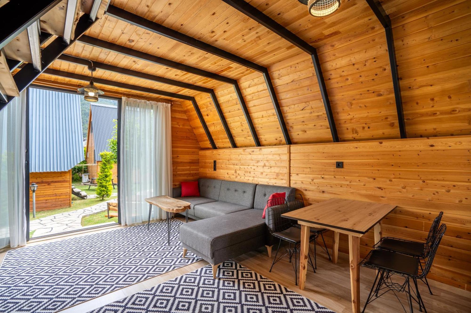 Karaoez Sapphire Bungalows Kumluca Eksteriør bilde
